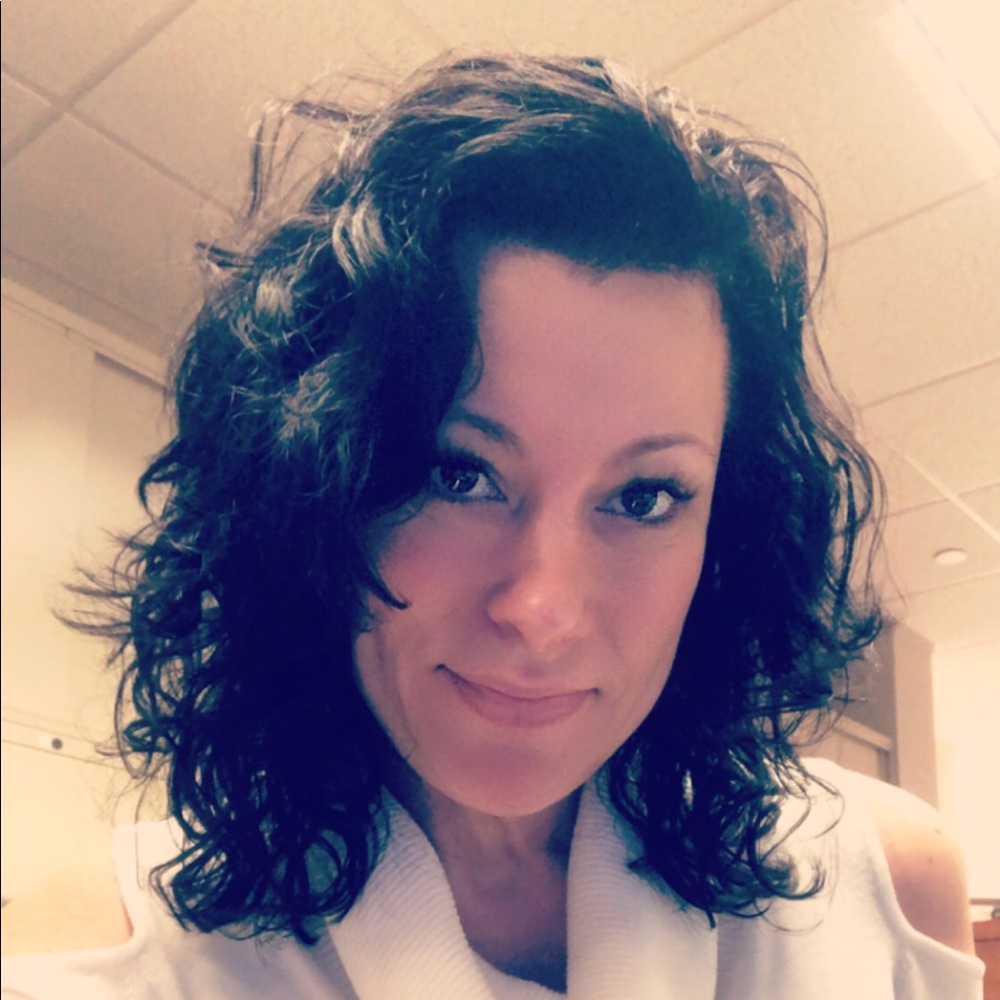 Meet your Posher, Mamie